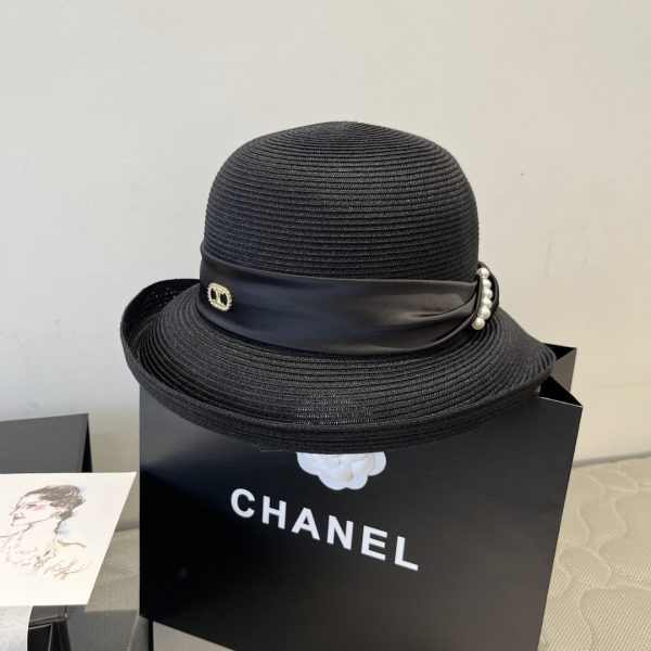 CELINE  RAFFIA  CURLED BRIM HAT WITH SATIN BLACK