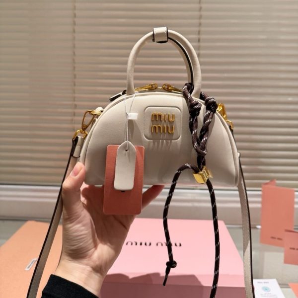 MIUMIU LEATHER TOP HANDLE BAG WHITE 18CM