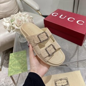 GUCCI WOMEN’S SLIDE SANDAL OATMEAL 816380 AADUO 9511