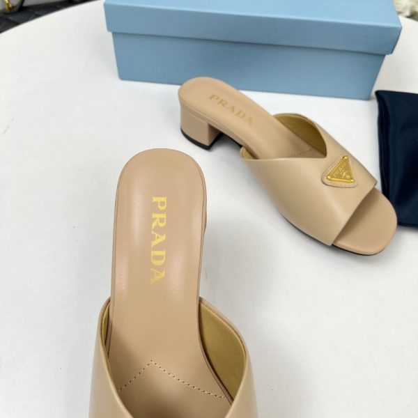 PRADA PADDED NAPPA LEATHER SANDALS BEIGE 1XX711 2DL8 F0036 F A035