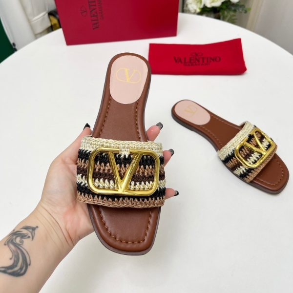 VALENTINO VLOGO SIGNATURE SLIDE SANDAL BROWN 6W2S0BD5AGX QRX