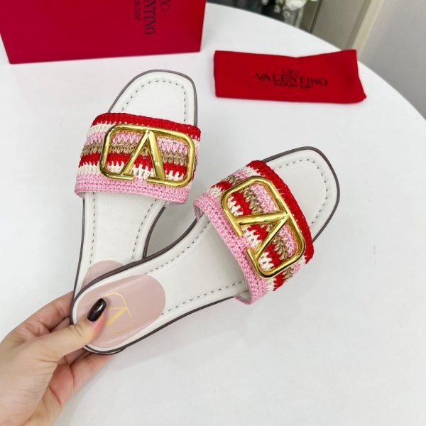 VALENTINO VLOGO SIGNATURE SLIDE SANDAL PINK