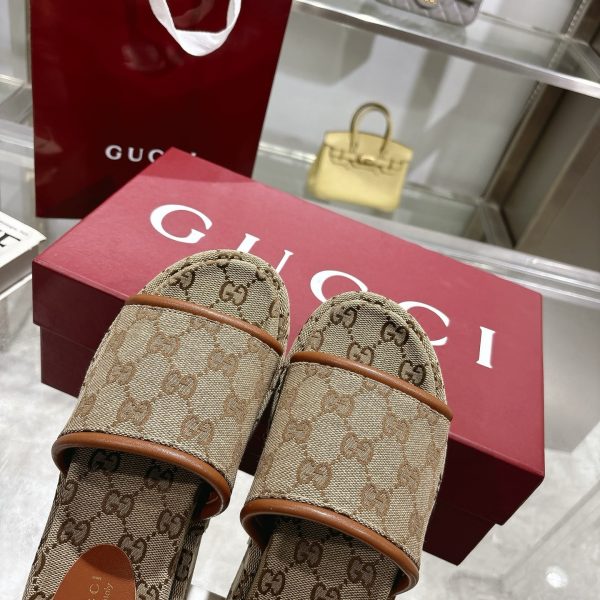 GUCCI WOMEN’S GG PLATFORM SANDAL BEIGE 816797 FAD9C 9745