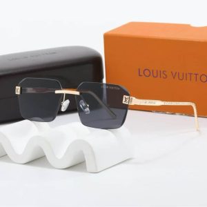 LOUIS VUITTON LV LOW SQUARE SUNGLASSES BLACK