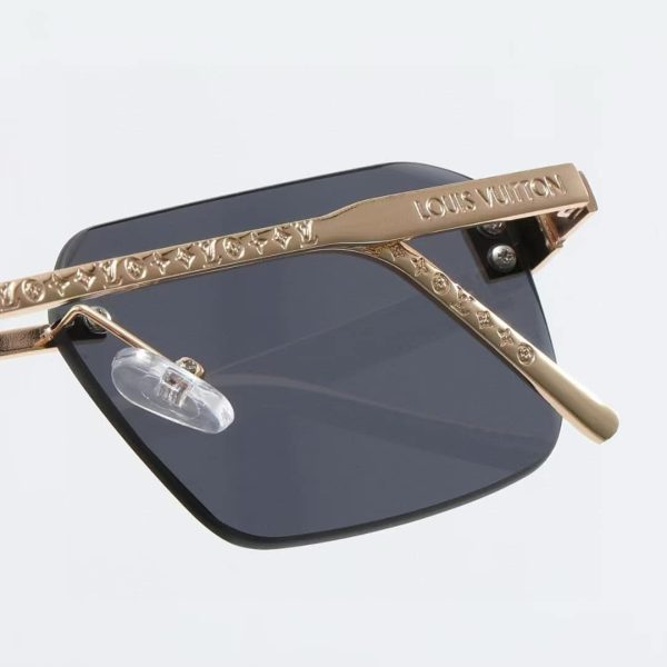 LOUIS VUITTON LV LOW SQUARE SUNGLASSES BLACK