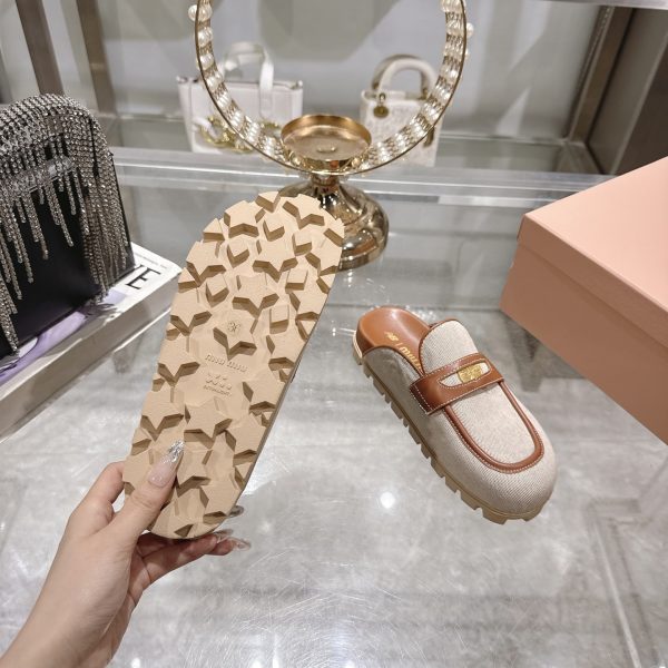 MIUMIU CANVAS AND LEATHER MULES BEIGE 5D377E Q1D F062F F 010