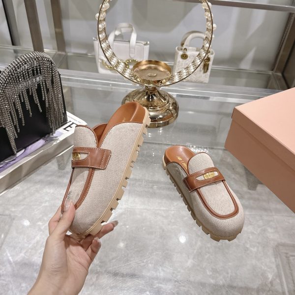 MIUMIU CANVAS AND LEATHER MULES BEIGE 5D377E Q1D F062F F 010