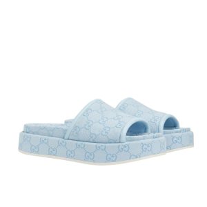 GUCCI WOMEN’S GG PLATFORM SANDAL LIGHT BLUE ‎816797 FAD9D 4952
