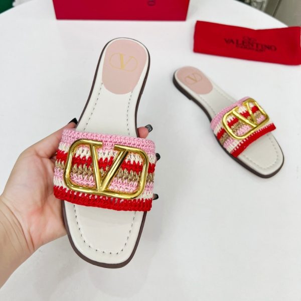 VALENTINO VLOGO SIGNATURE SLIDE SANDAL PINK
