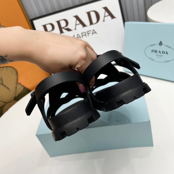 PRADA CRISSCROSS RUBBER SANDALS BLACK 2X3118 3LKK F0002 F G000