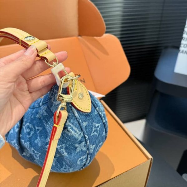 LOUIS VUIITON POCHETTE VALLEY BAG DENIM BLUE 21CM M13571