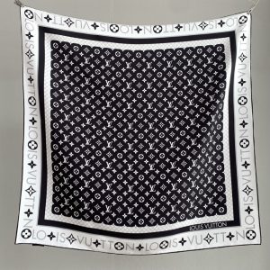 LOUIS VUITTON MONOGRAM INFINITY SQUARE NOIR 90CM M79893