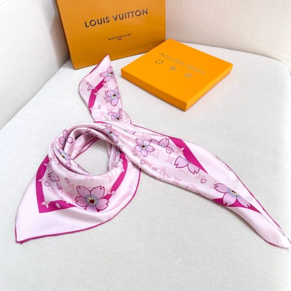 LOUIS VUITTON X TAKASHI MURAKAMI MONOGRAM CHERRY BLOSSOM SQUARE PINK 90CM M94964