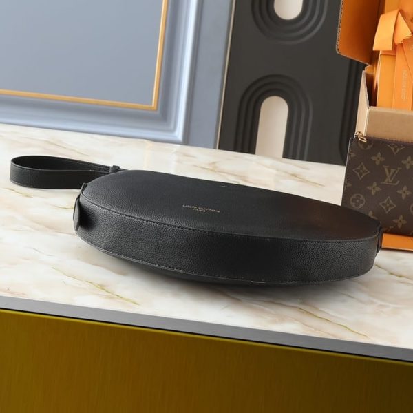 LOUIS VUIITON LOW KEY COOKIE MM BLACK 32CM M14417