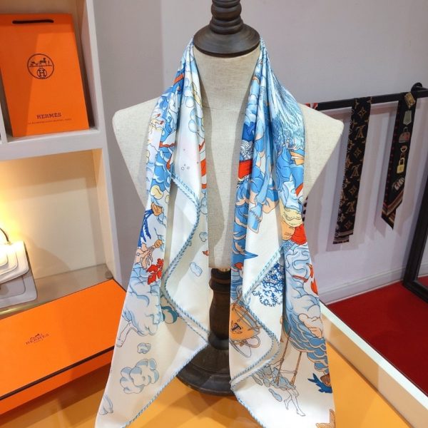 HERMES SUR MON NUAGE SCARF WHITE 90CM