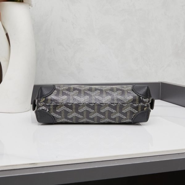 GOYARD VENDÔME COSMETIC POUCH BLACK 18CM VENDOTPMLTY01CL01P