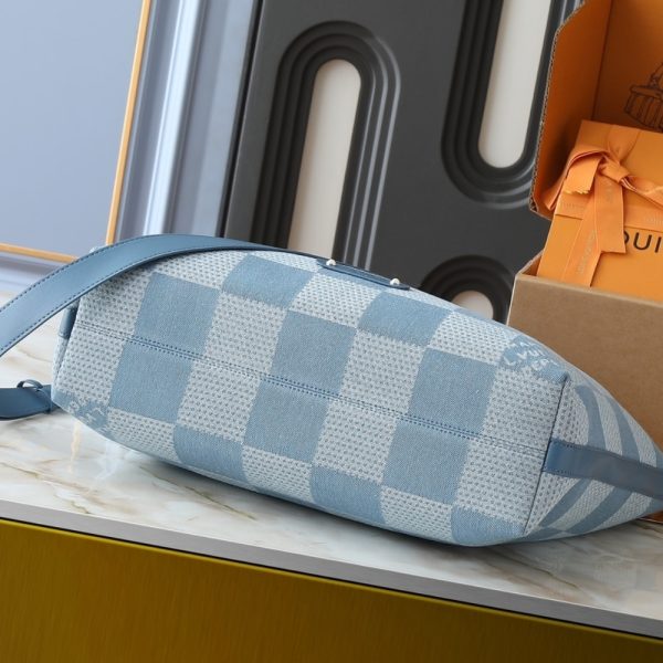 LOUIS VUITTON VAGABOND HOBO DENIM BLUE 38CM N00202