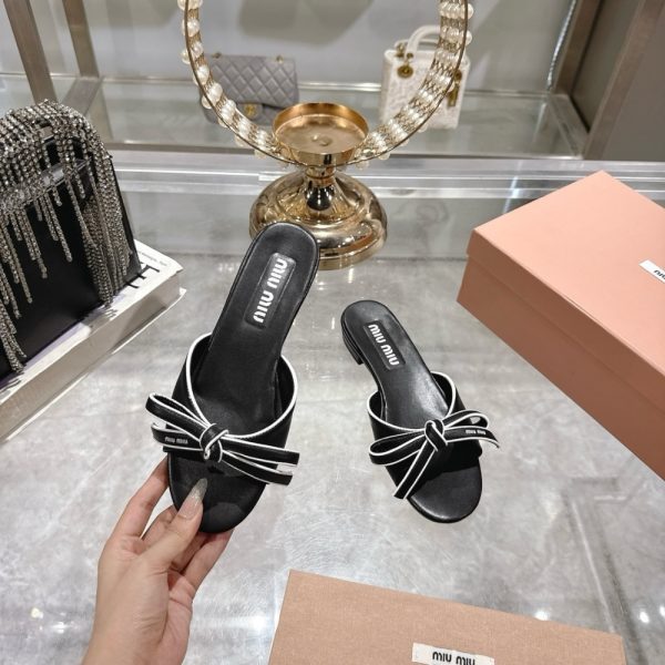 MIUMIU MORDORÉ NAPPA LEATHER SANDALS WITH BOW BLACK