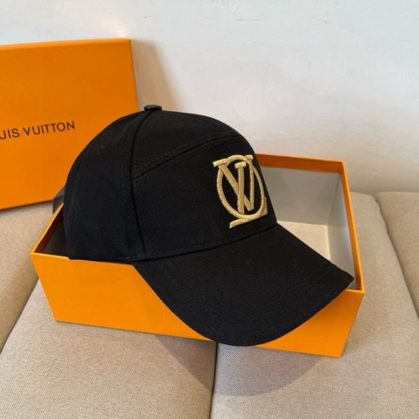 LOUIS VUITTON LV CITY CAP BLACK M7043M