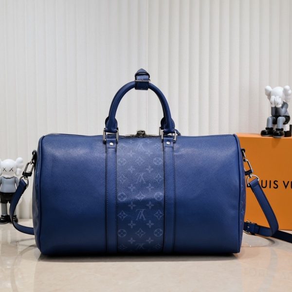 LOUIS VUITTON KEEPALL BANDOULIÈRE 50 TAIGARAMA COBALT 45CM M53766