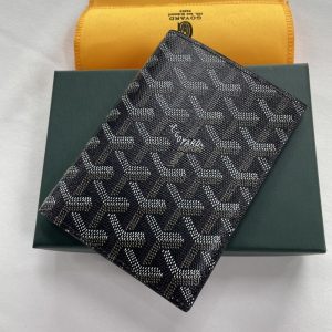 GOYARD GRENELLE PASSPORT COVER BLACK 14CM GRENELPMLTY01CL01X