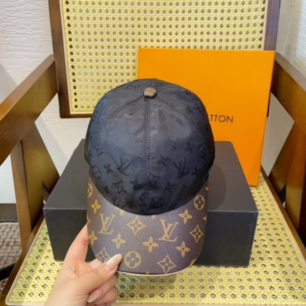 LOUIS VUITTON LV GET READY CAP BLACK M76528