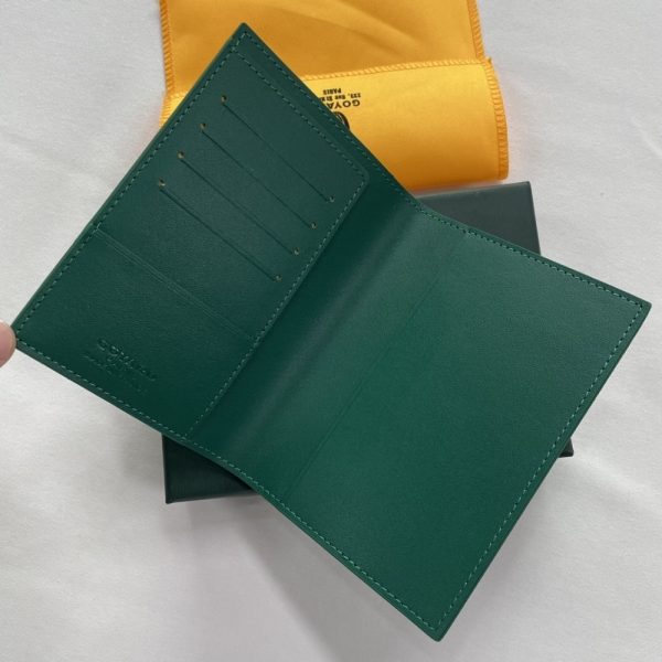 GOYARD GRENELLE PASSPORT COVER GREEN 14CM GRENELPMLTY09CL09X