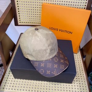 LOUIS VUITTON LV GET READY CAP BEIGE M76504