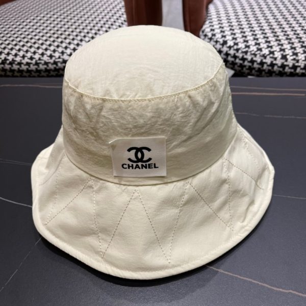 CHANEL CLASSIC FISHERMAN HAT BEIGE