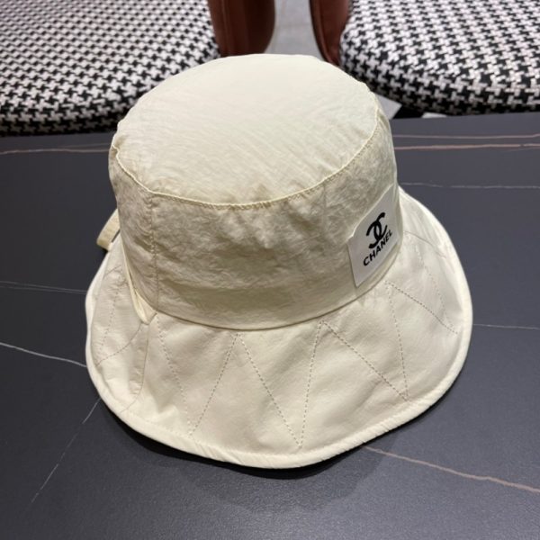 CHANEL CLASSIC FISHERMAN HAT BEIGE