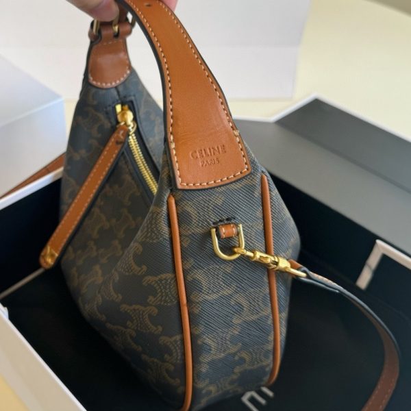 CELINE TEEN LULU IN TRIOMPHE CANVAS TAN 20CM 120722FQM 04LU