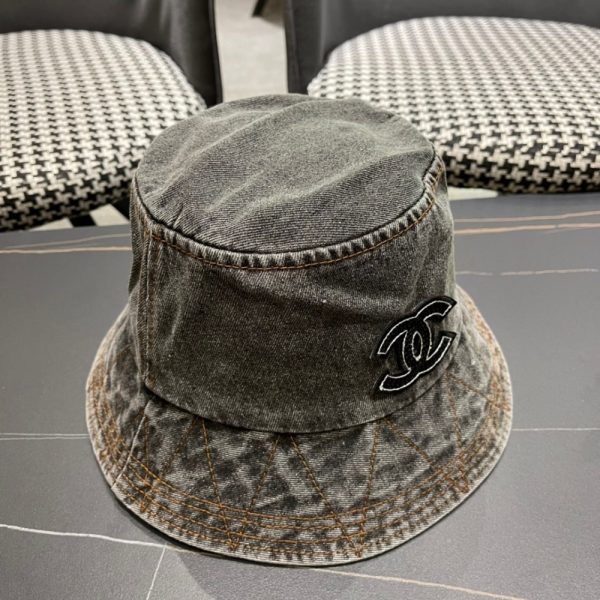 CHANEL CC DENIM BUCKET HAT BLACK