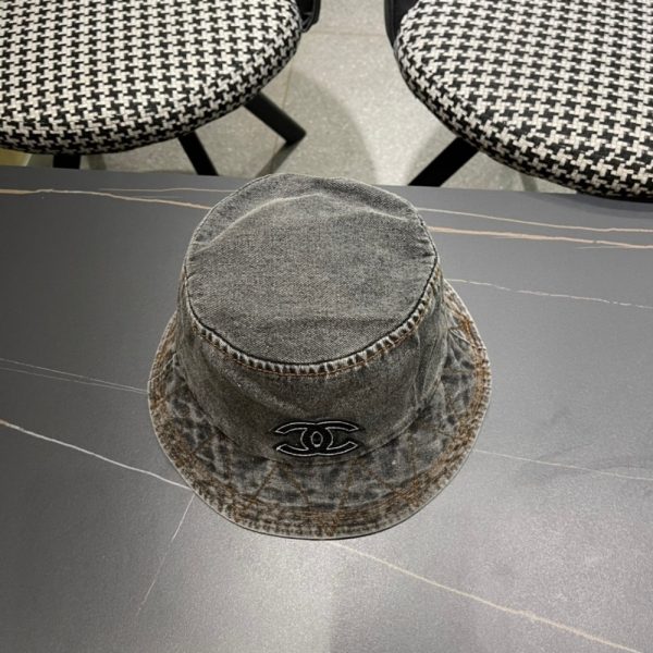 CHANEL CC DENIM BUCKET HAT BLACK