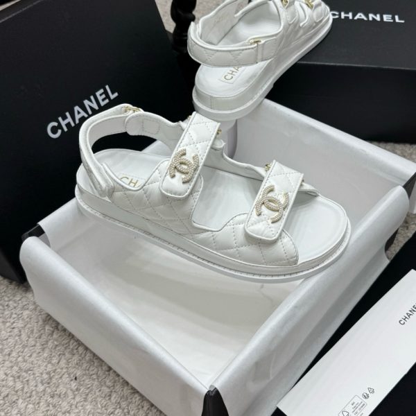 CHANEL SANDAL SHINY WHITE G35927 B20276 U0451