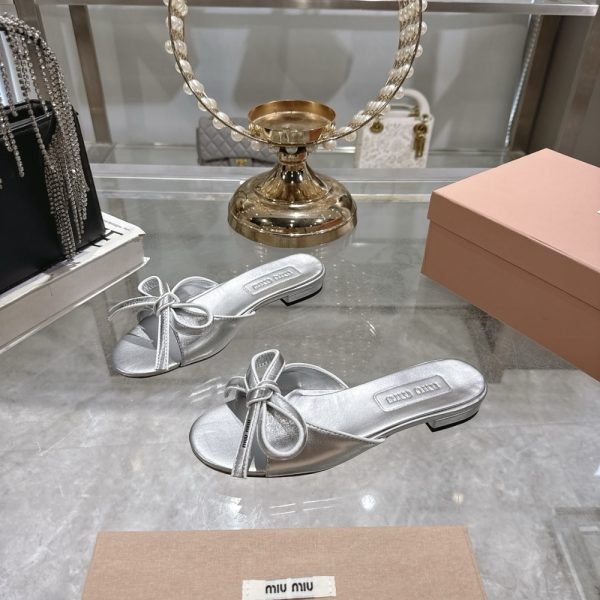 MIUMIU MORDORÉ NAPPA LEATHER SANDALS WITH BOW SILVER