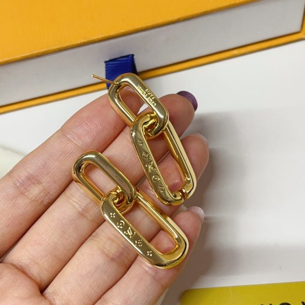 LOUIS VUITTON LV EDGE DOUBLE EARRINGS GOLD MP2990