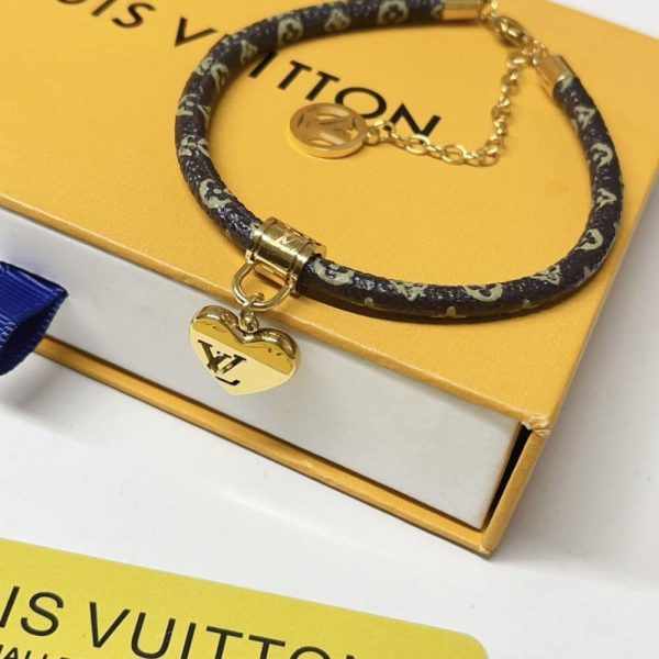 LOUIS VUITTON BLOOMING HEART BRACELET MONOGRAM BROWN M8907Z
