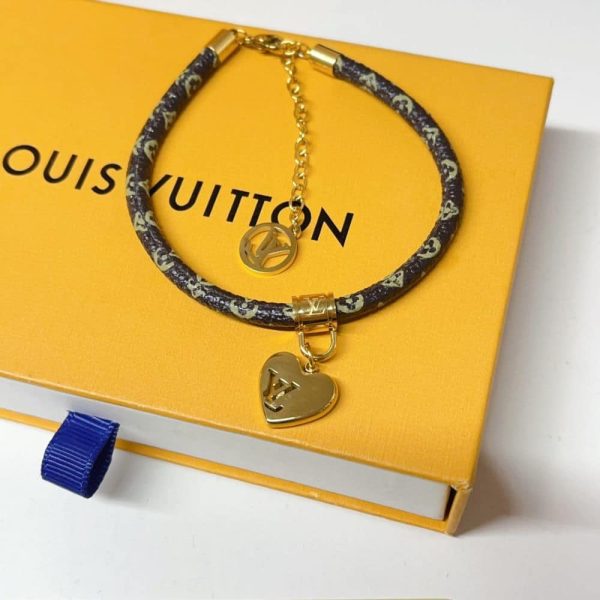 LOUIS VUITTON BLOOMING HEART BRACELET MONOGRAM BROWN M8907Z