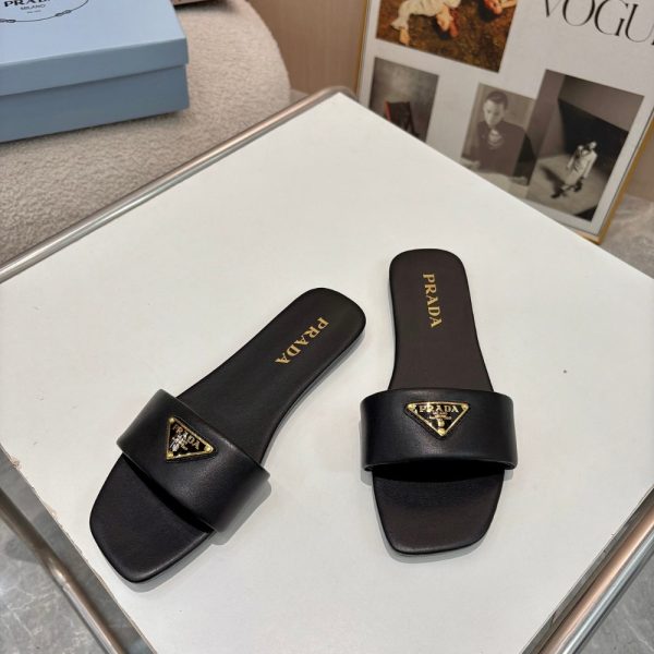PRADA LEATHER SLIDES BLACK 1XX355 070 F0002 F D005
