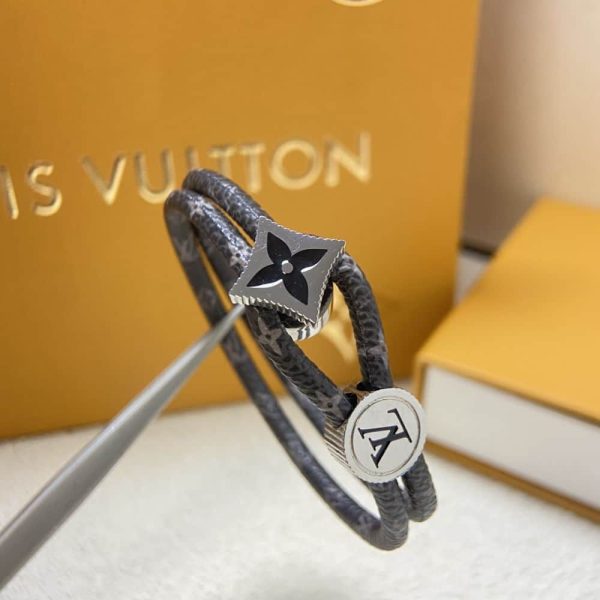 LOUIS VUITTON CATCH IT BRACELET BLACK M8111E