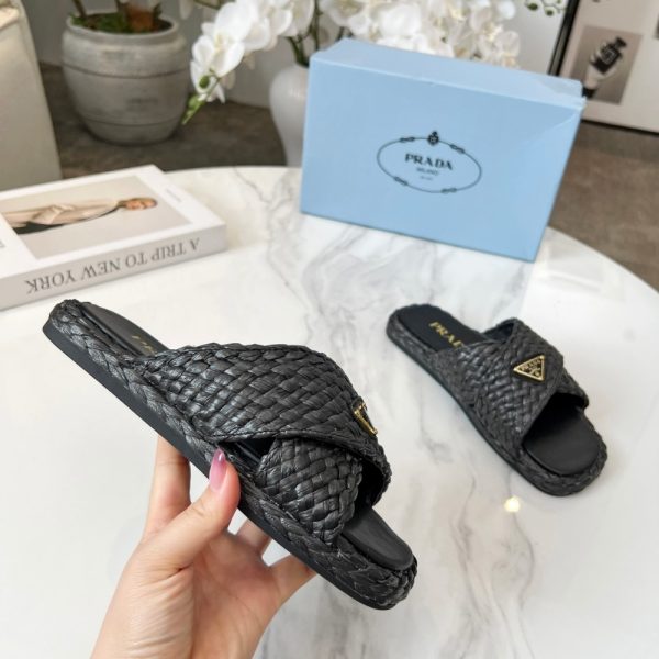 PRADA RAFFIA CRISSCROSS SLIDES BLACK 1XX750 027 F0002 F 020