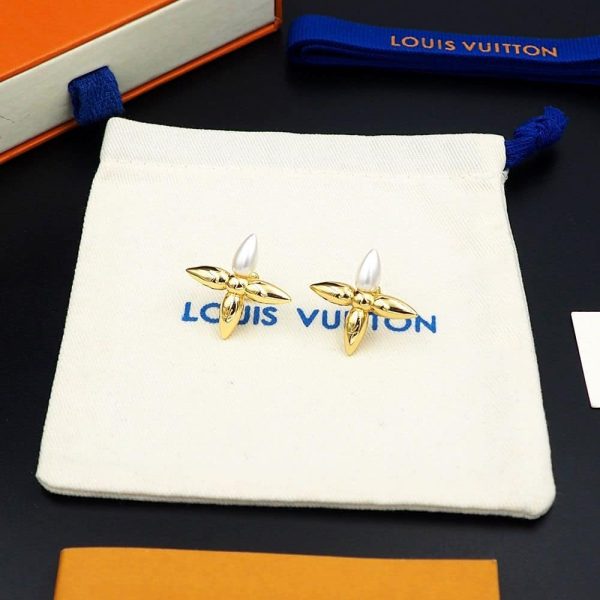 LOUIS VUITTON LOUISETTE EARRINGS GOLD AND PEARLY WHITE M00950