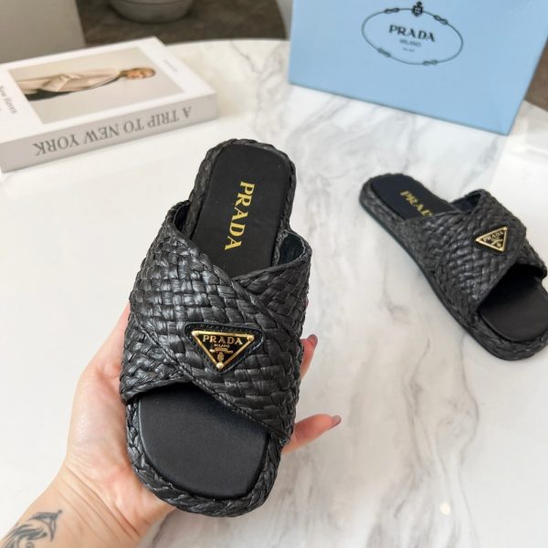 PRADA RAFFIA CRISSCROSS SLIDES BLACK 1XX750 027 F0002 F 020