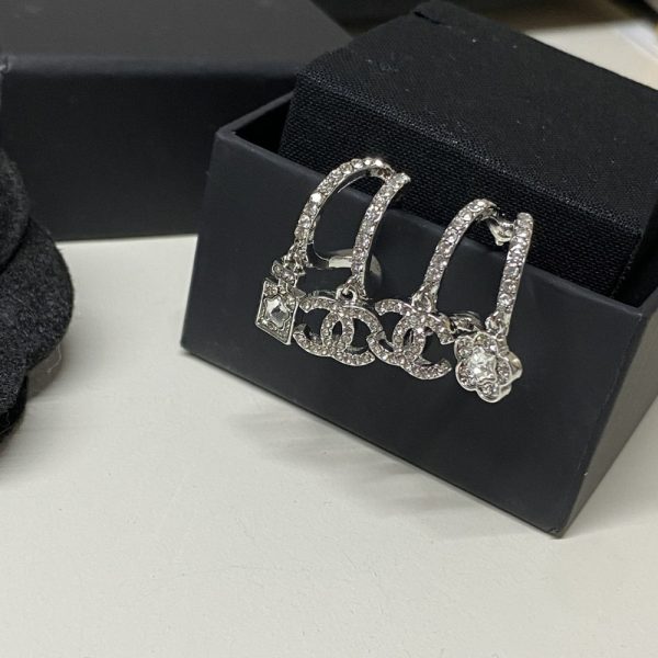 CHANEL PENDANT EARRINGS CRYSTAL SILVER ABF199 B19948 NAFVP