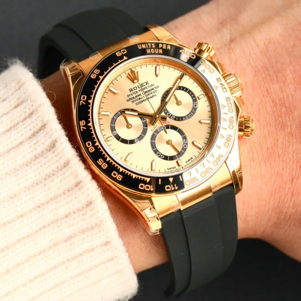 ROLEX COSMOGRAPH DAYTONA YELLOW GOLD 40MM 126518LN