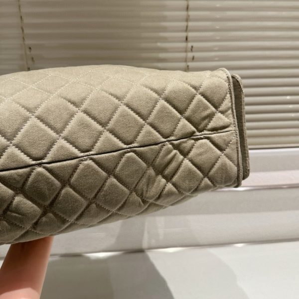 CHANEL 25C SMALL HOBO BAG SUEDE GREY 34CM