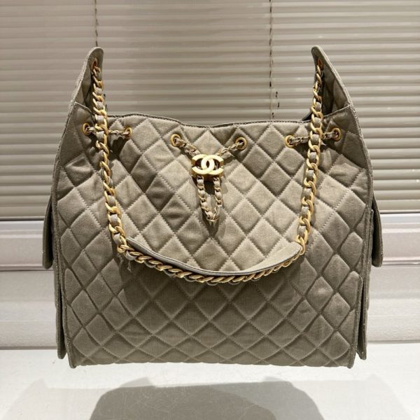 CHANEL 25C SMALL HOBO BAG SUEDE GREY 34CM