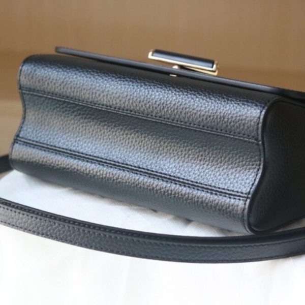 LOUIS VUITTON TWIST MM BAG 23CM BLACK M58688