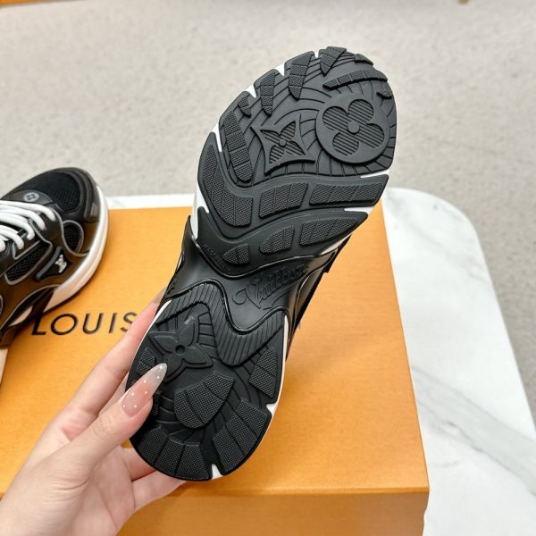 LOUIS VUITTON LV OLYMPIA TRAINERS BLACK 1AHOFA