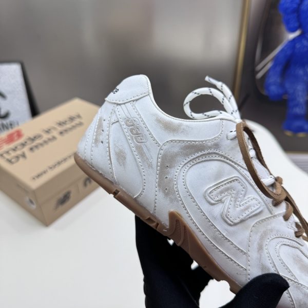 MIU MIU X NEW BALANCE 530 SL LEATHER SNEAKERS WHITE AND BROWN 5E165E 3F33 F0009 F D005